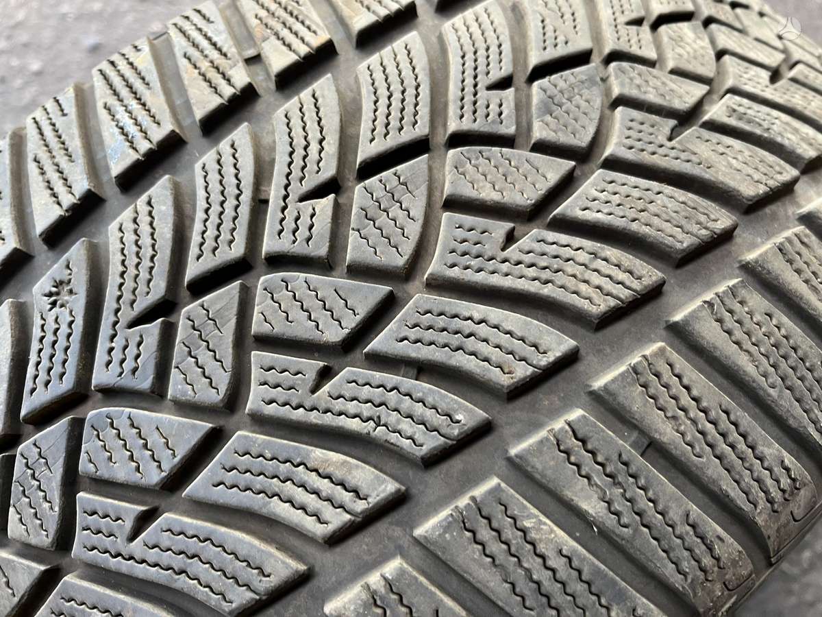 Goodyear UltraGrip Performance +, зимние 245/35 R21