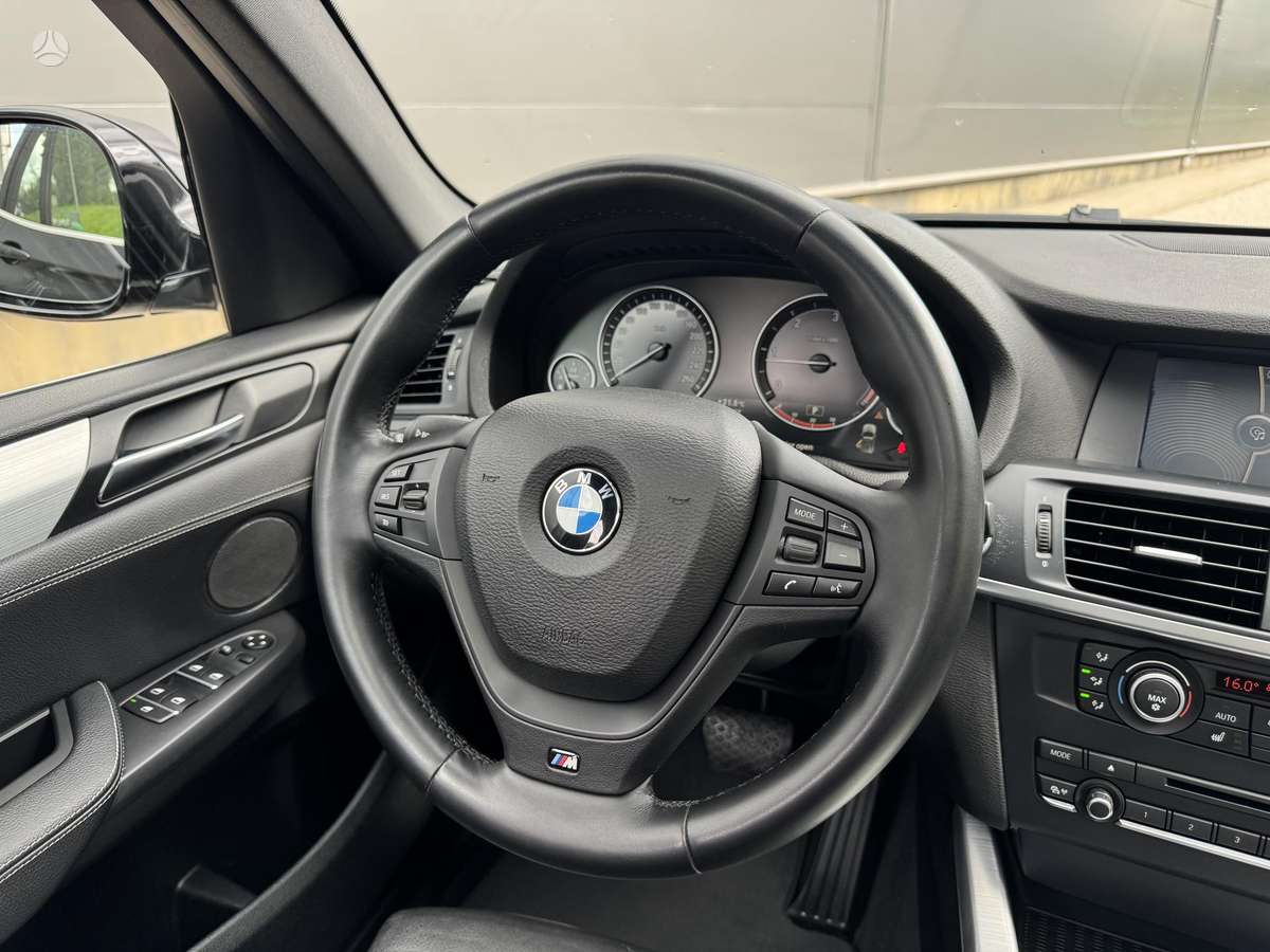 BMW X3, 2.0 l., Внедорожник / Кроссовер