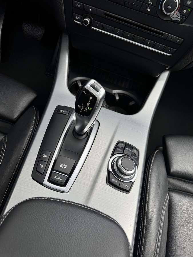 BMW X3, 2.0 l., Внедорожник / Кроссовер