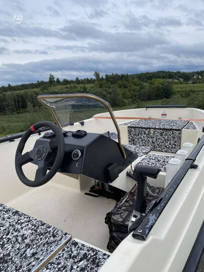 Bever Bever 400, cits