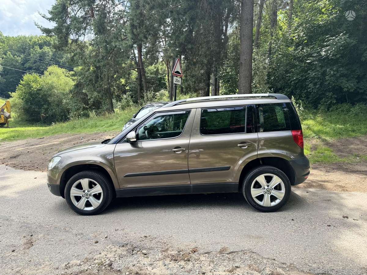 Skoda Yeti, 1.2 l., hatchback