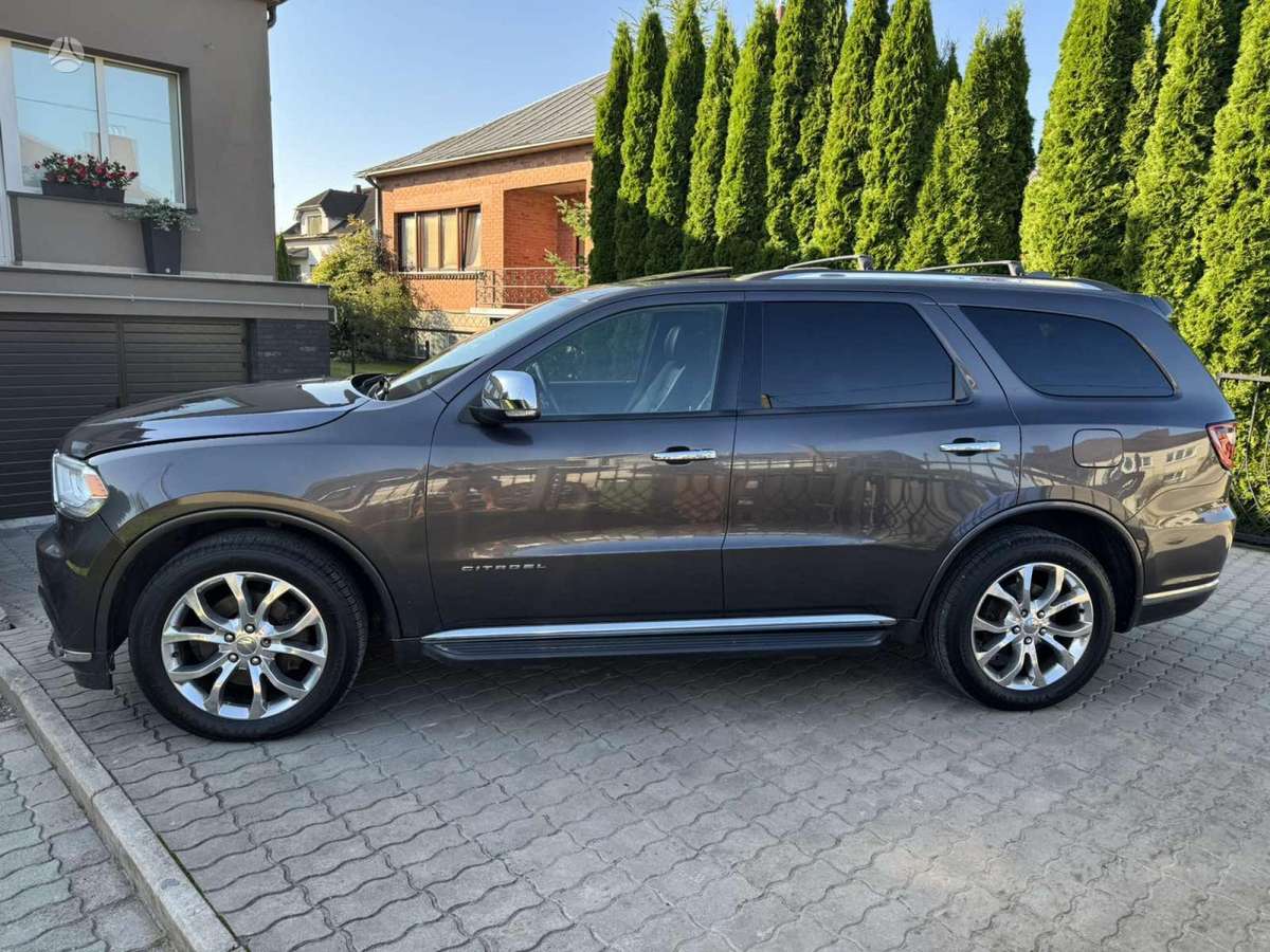 Dodge Durango, 3.6 l., off-road / crossover