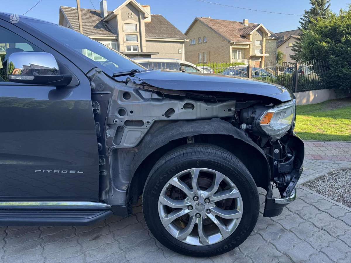 Dodge Durango, 3.6 l., off-road / crossover
