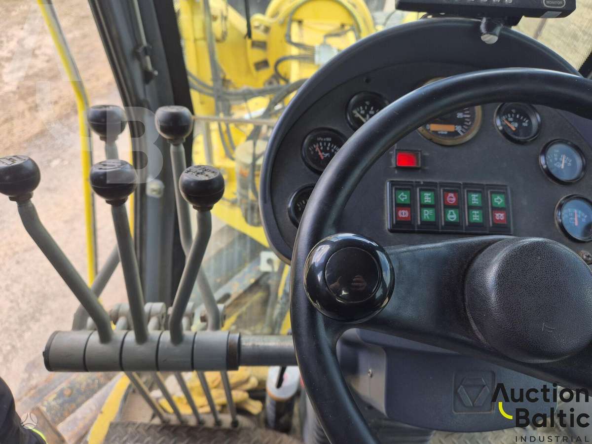 XCMG GR215, грейдеры