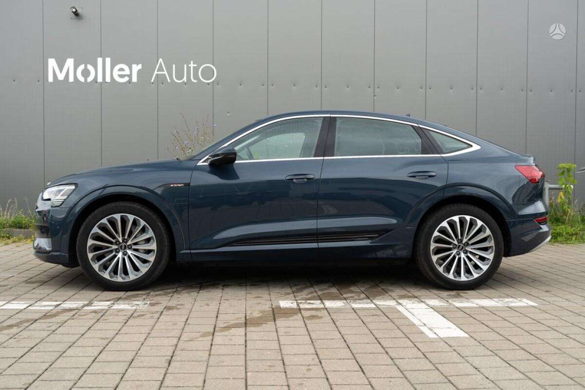 Audi e-tron Sportback, off-road / crossover