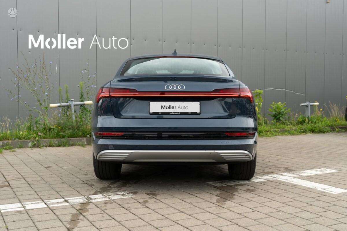 Audi e-tron Sportback, Внедорожник / Кроссовер