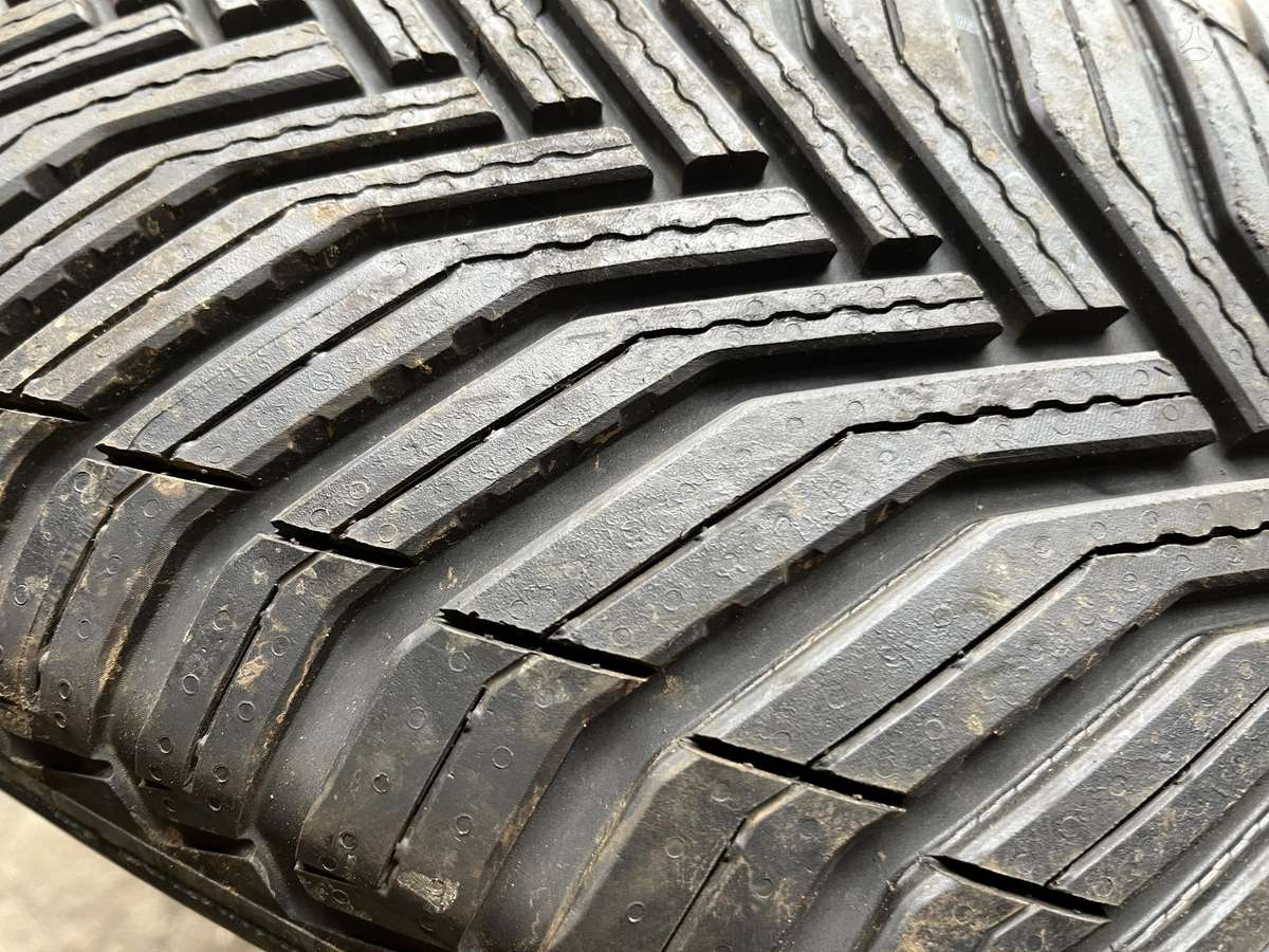 Michelin CROSSCLIMATE 2, universalios 235/55 R19