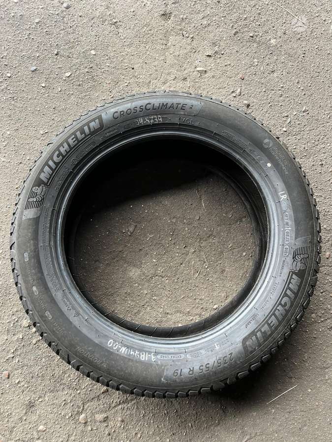 Michelin CROSSCLIMATE 2, universalios 235/55 R19