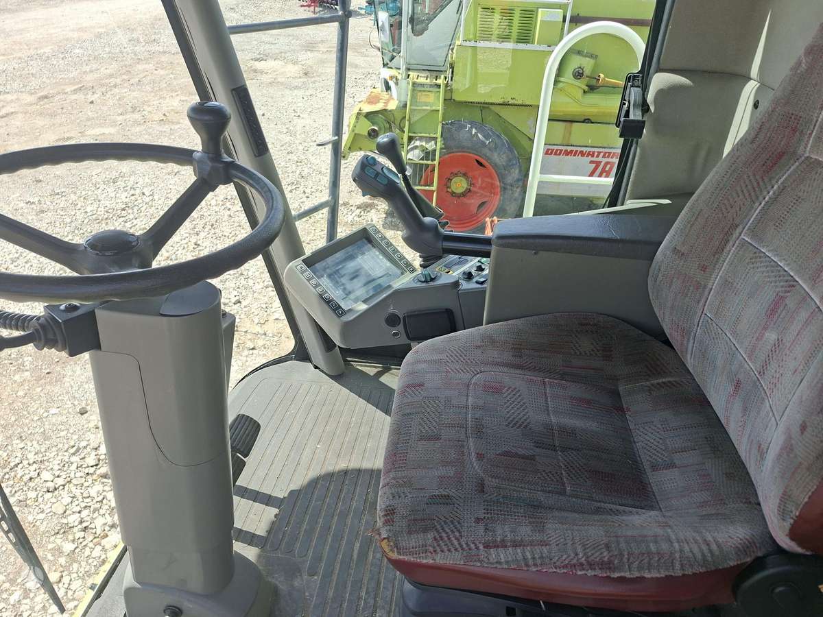 Claas Lexion 410, kombainai