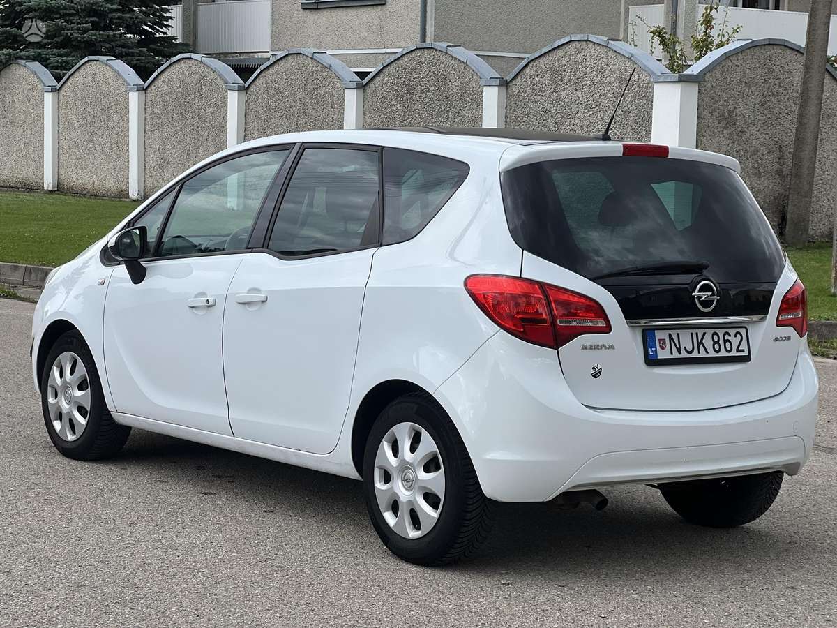 Opel Meriva, 1.4 l., Минивэн
