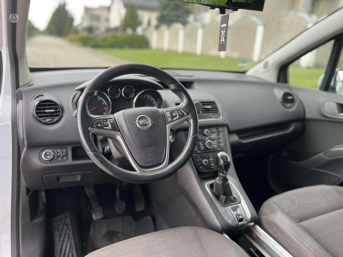 Opel Meriva, 1.4 l., Минивэн