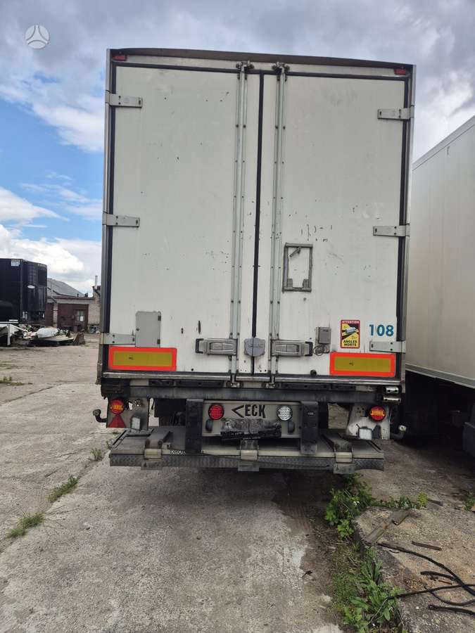 Van Hool 26LA1360-60C, šaldytuvai