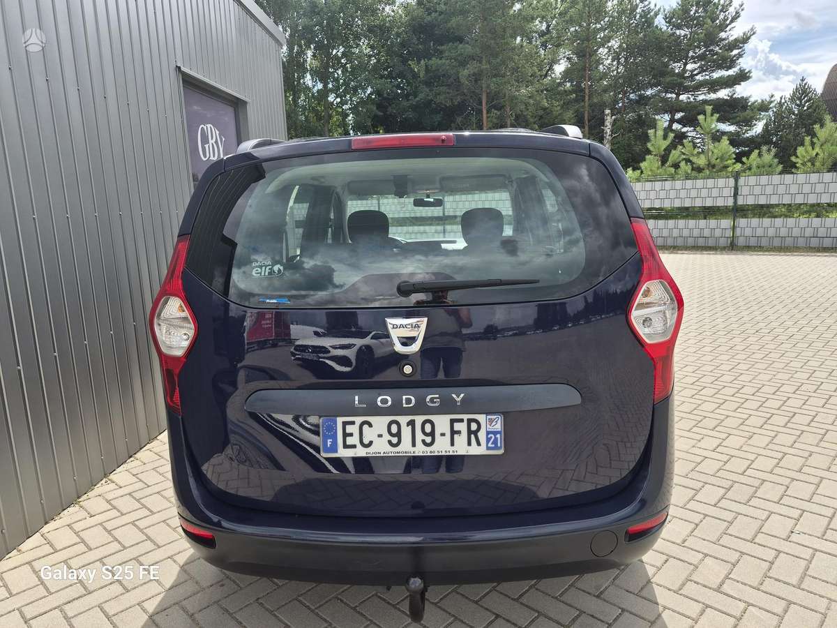 Dacia Lodgy, 1.2 l., Минивэн