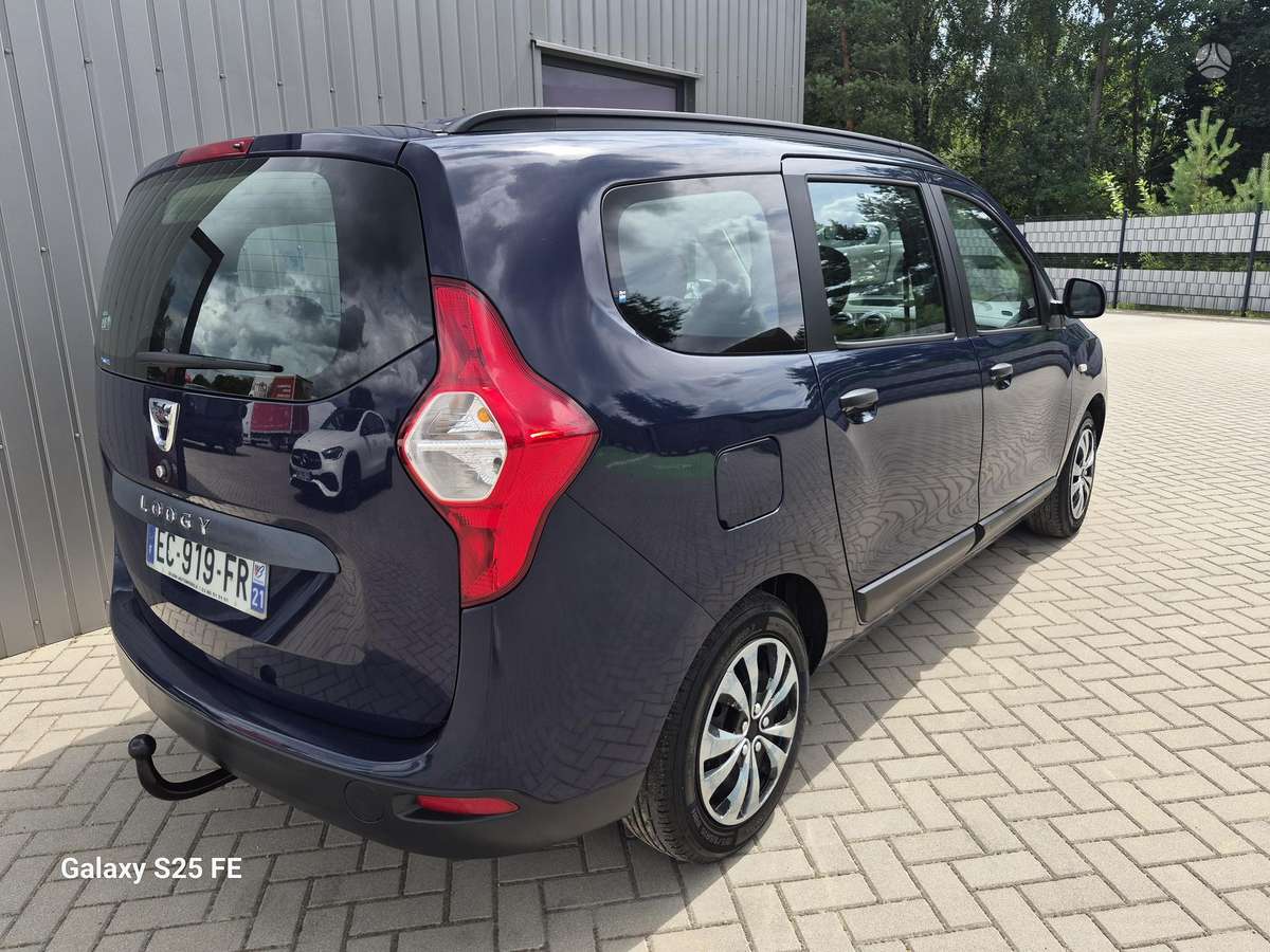 Dacia Lodgy, 1.2 l., Минивэн