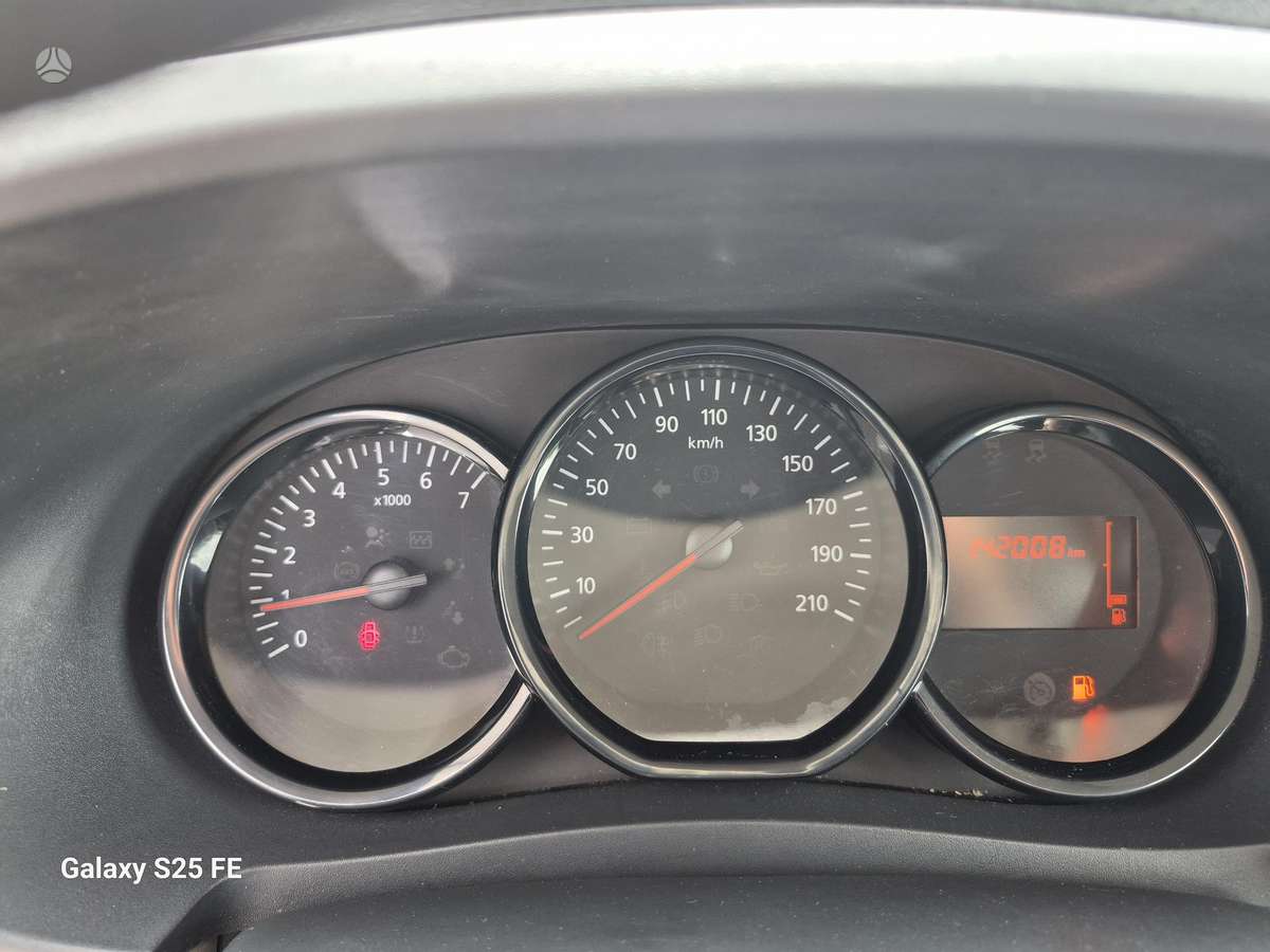 Dacia Lodgy, 1.2 l., Минивэн