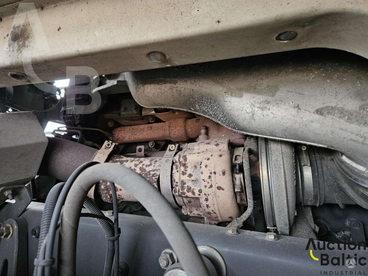 Renault D Wide, auto vedēji