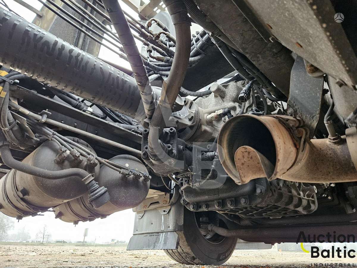 Renault D Wide, auto vedēji