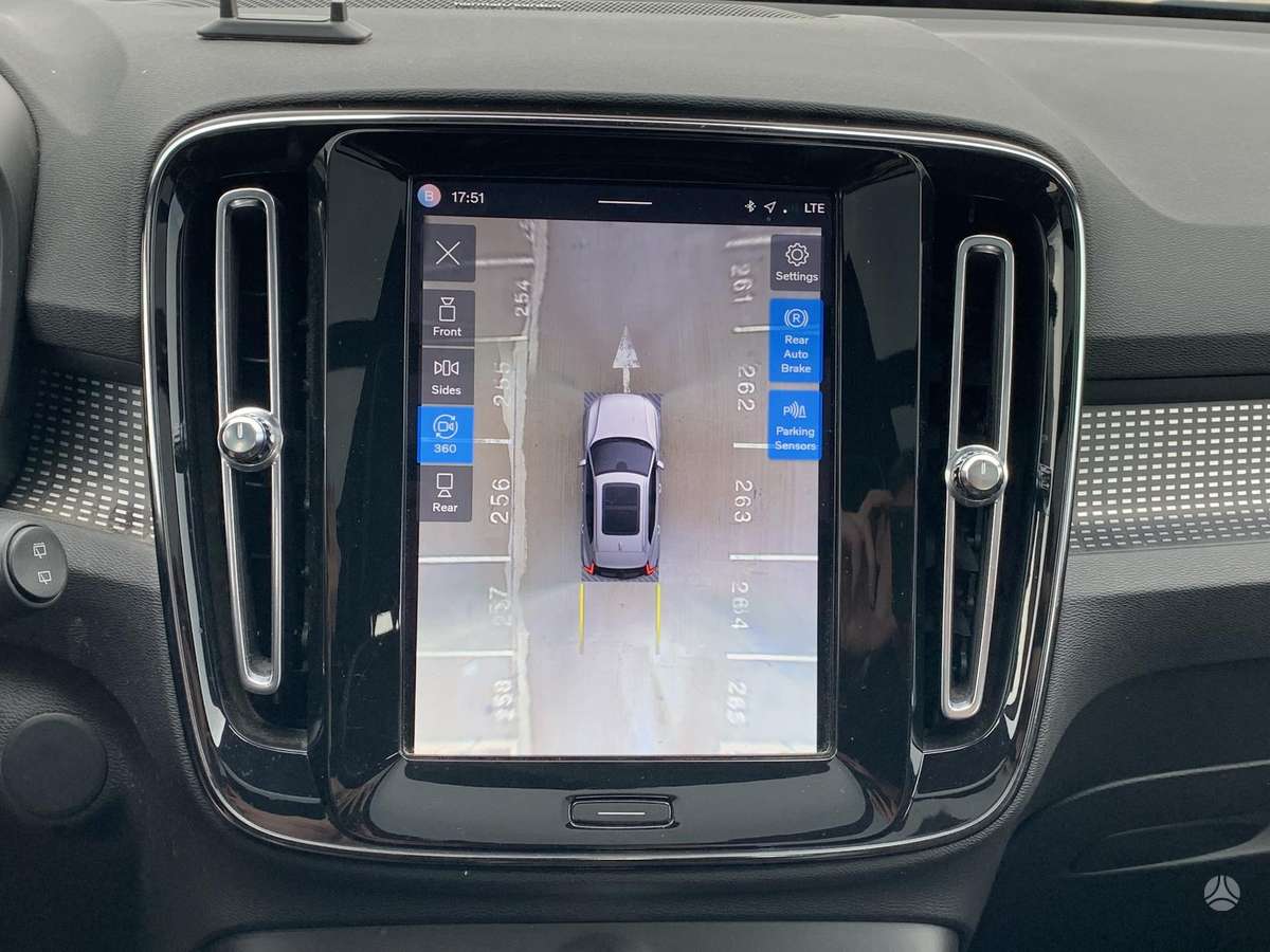 Volvo XC40 - 9