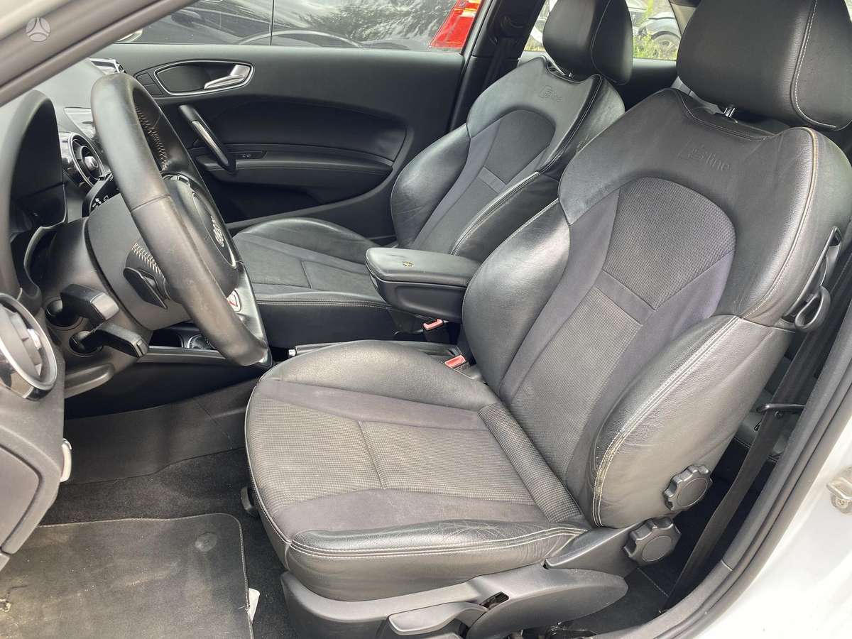 Audi A1, 1.4 l., hatchback
