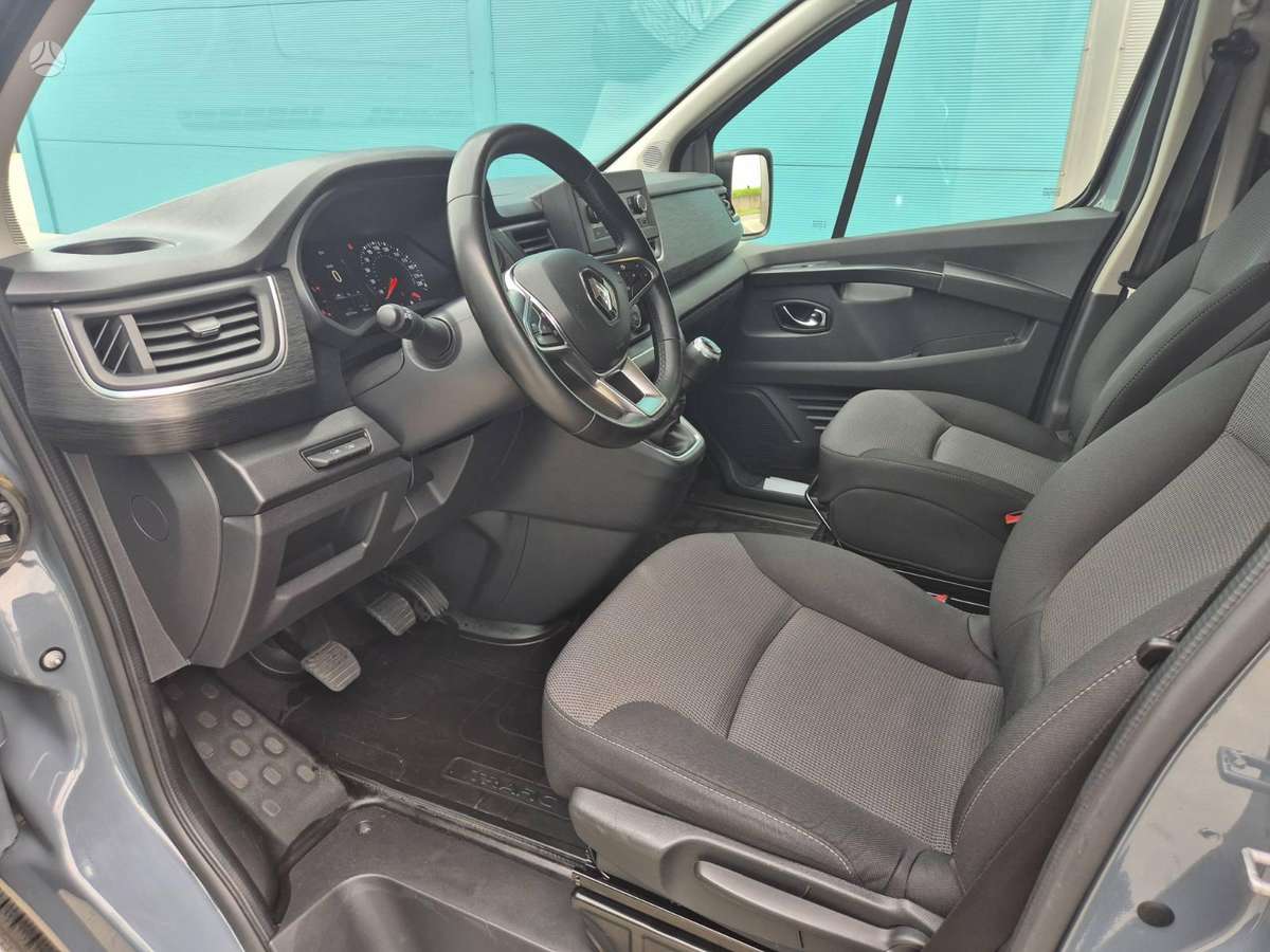 Renault Trafic - 4