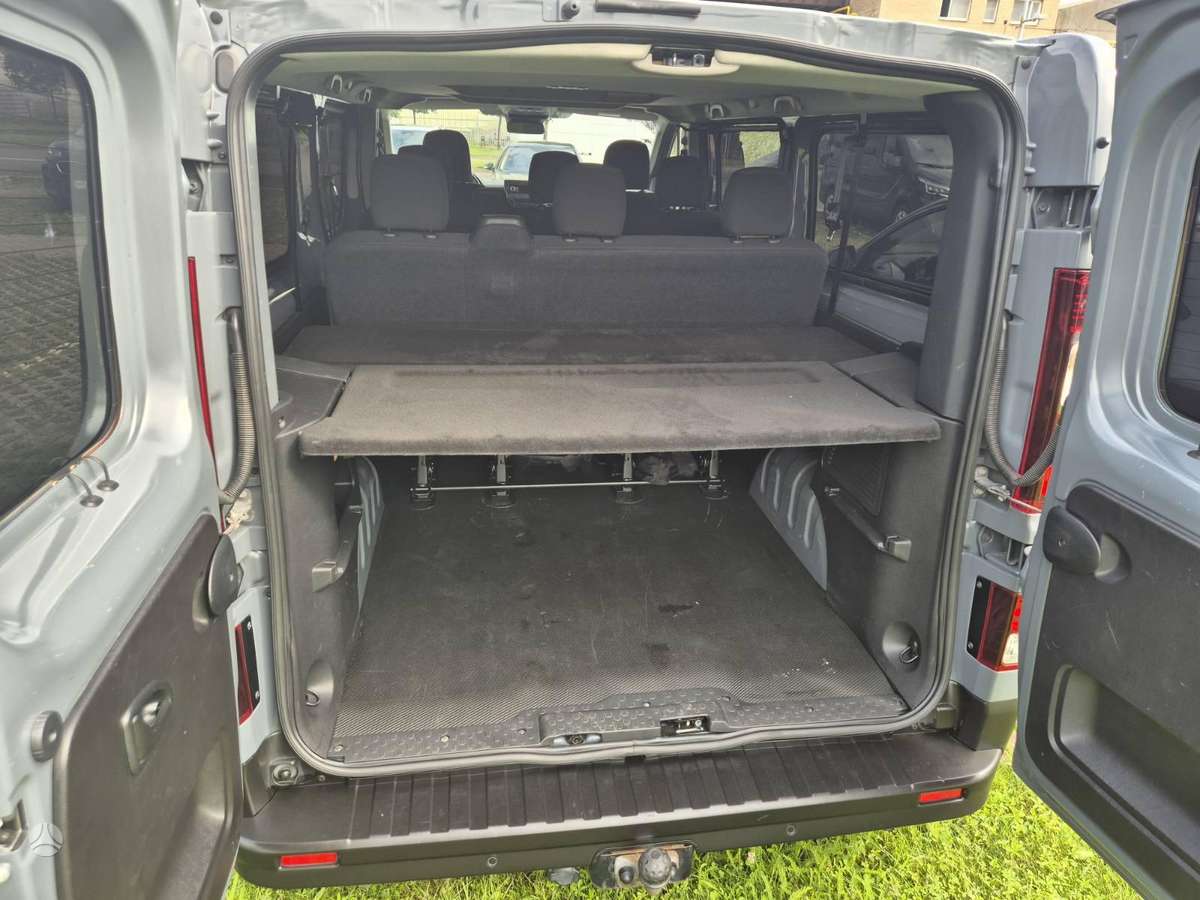 Renault Trafic - 9