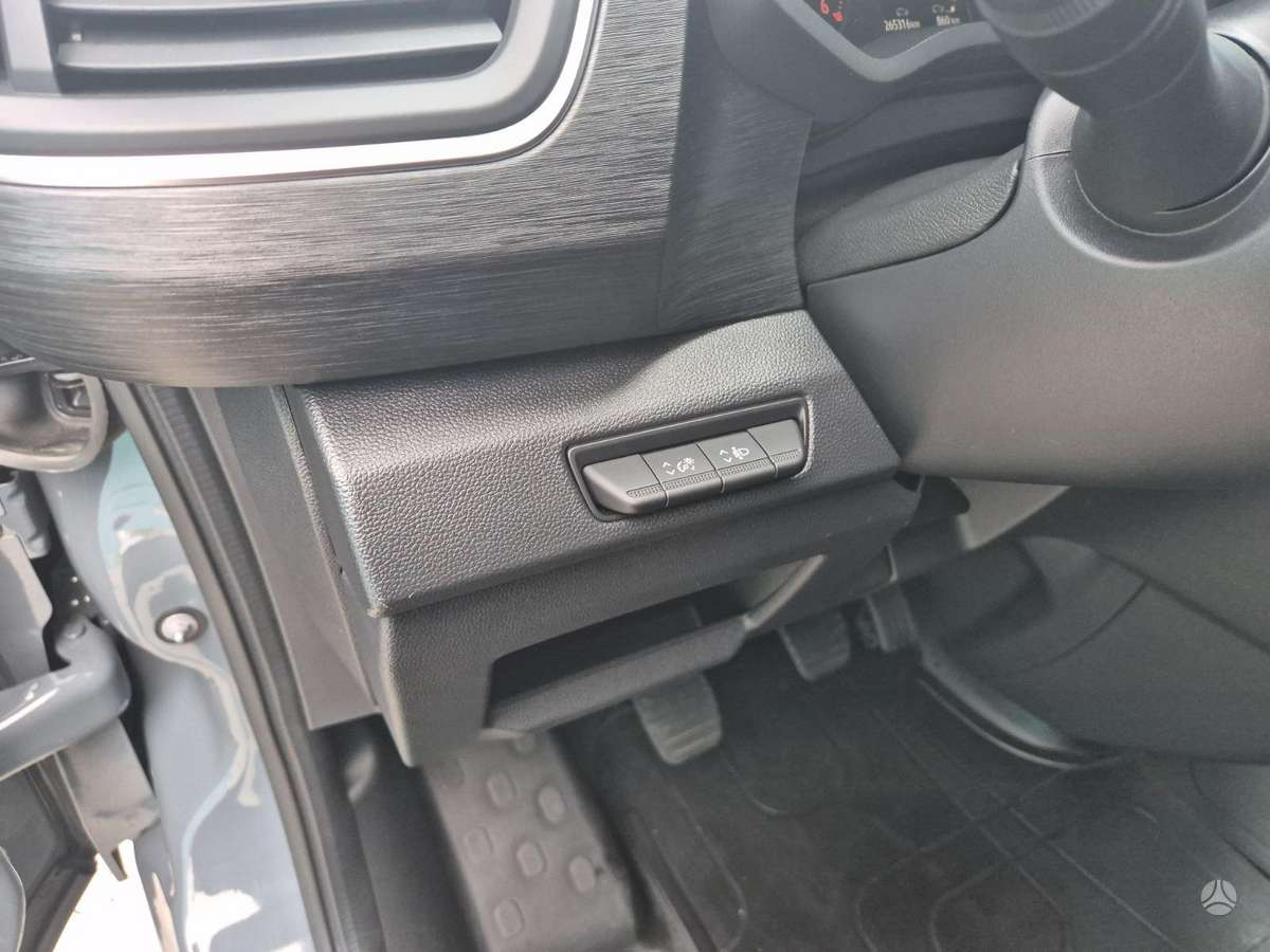 Renault Trafic - 12