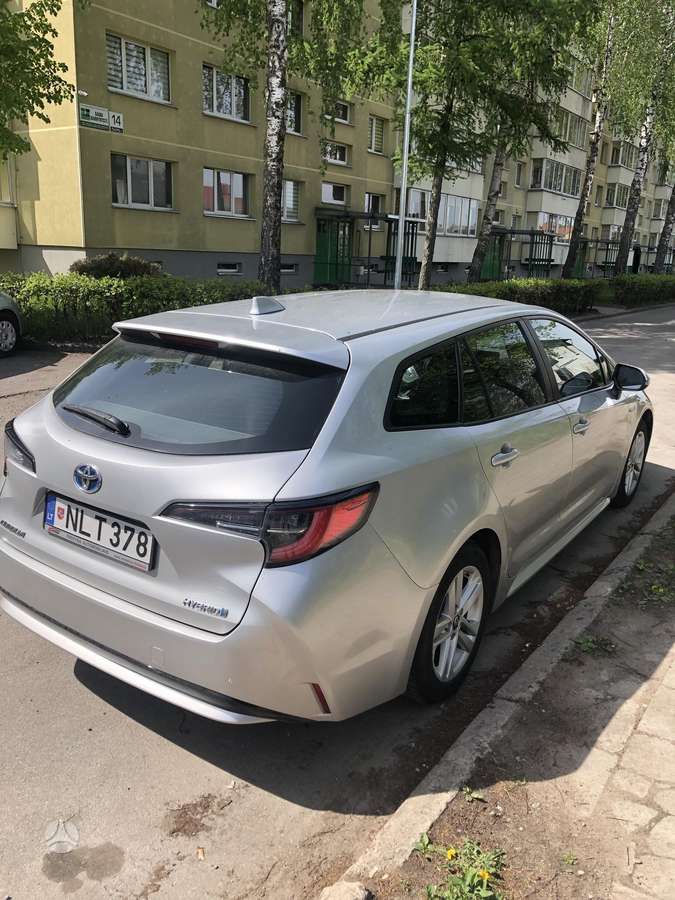 Toyota Corolla - 2