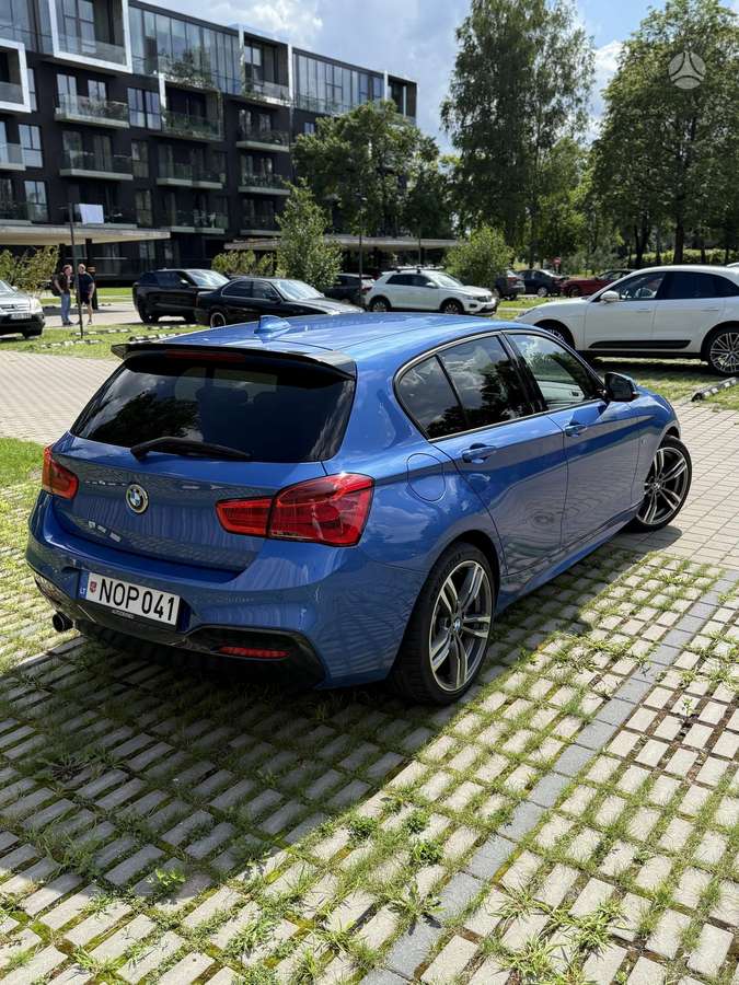 BMW 118, 2.0 l., hatchback