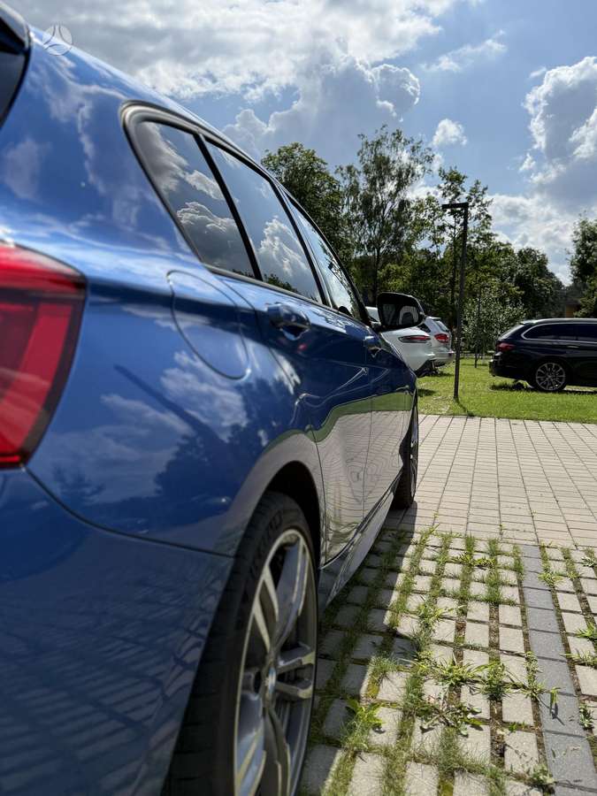 BMW 118, 2.0 l., hatchback