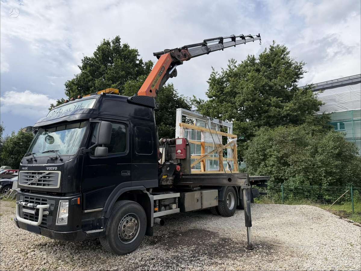 Volvo FM12 6x2 PK24500, platformos