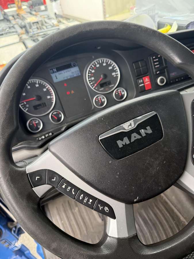MAN TGX 26.440, refrižerātori