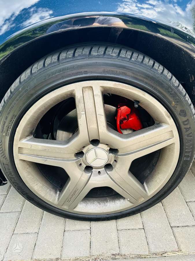 Mercedes-Benz E320, 3.2 l., Седан