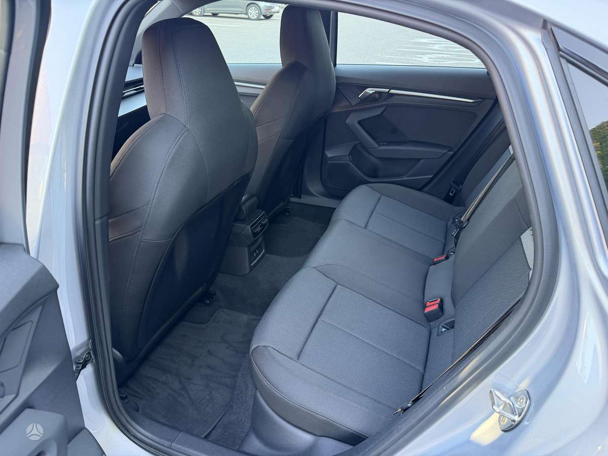 Audi A3, 1.5 l., Седан