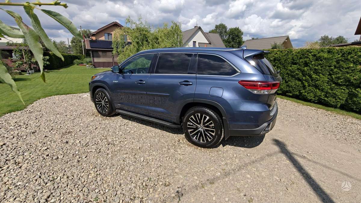 Toyota Highlander - 5