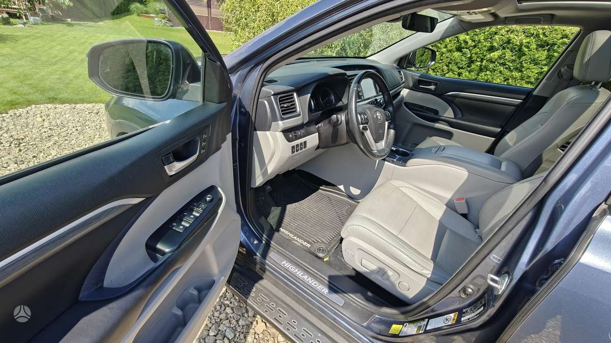 Toyota Highlander - 6