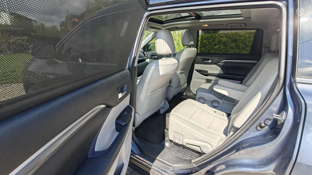 Toyota Highlander - 7