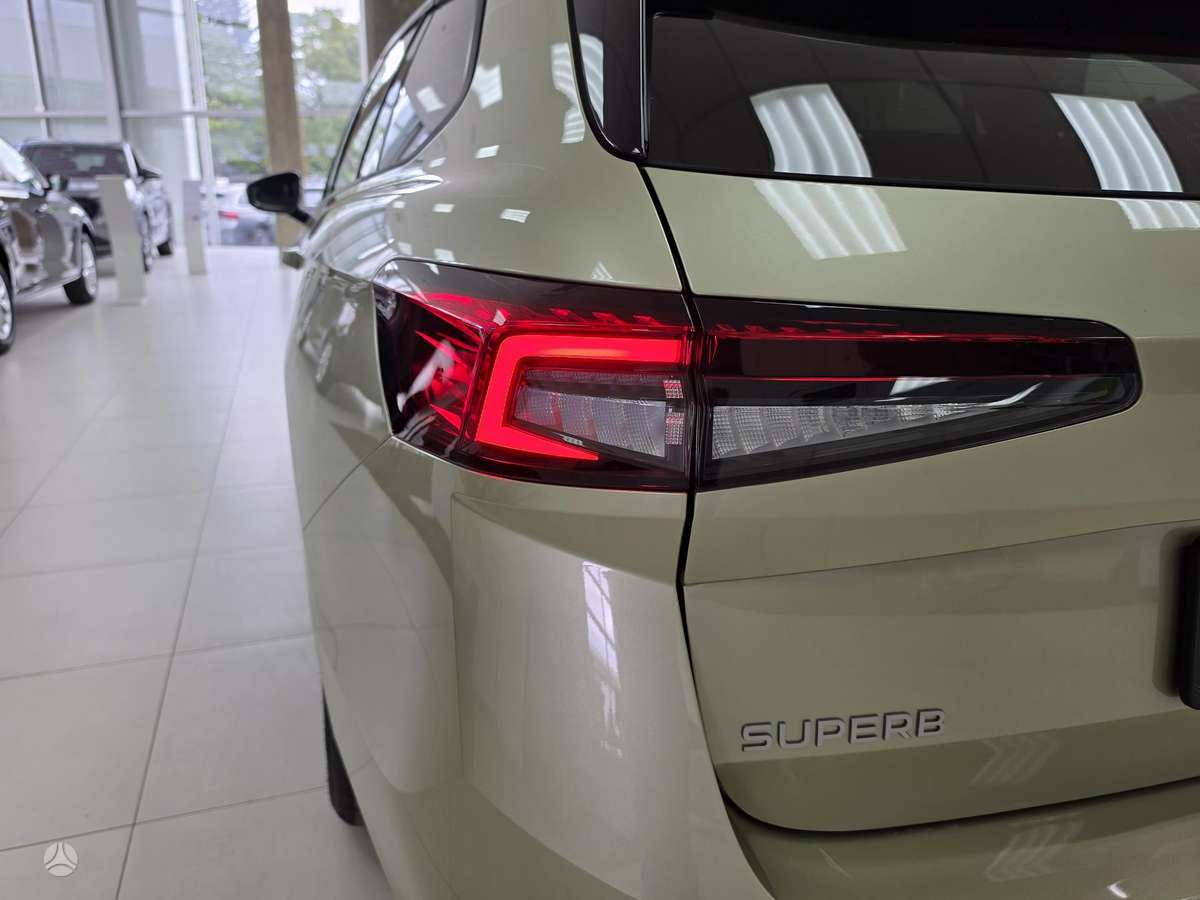 Skoda Superb, 1.5 l., Универсал