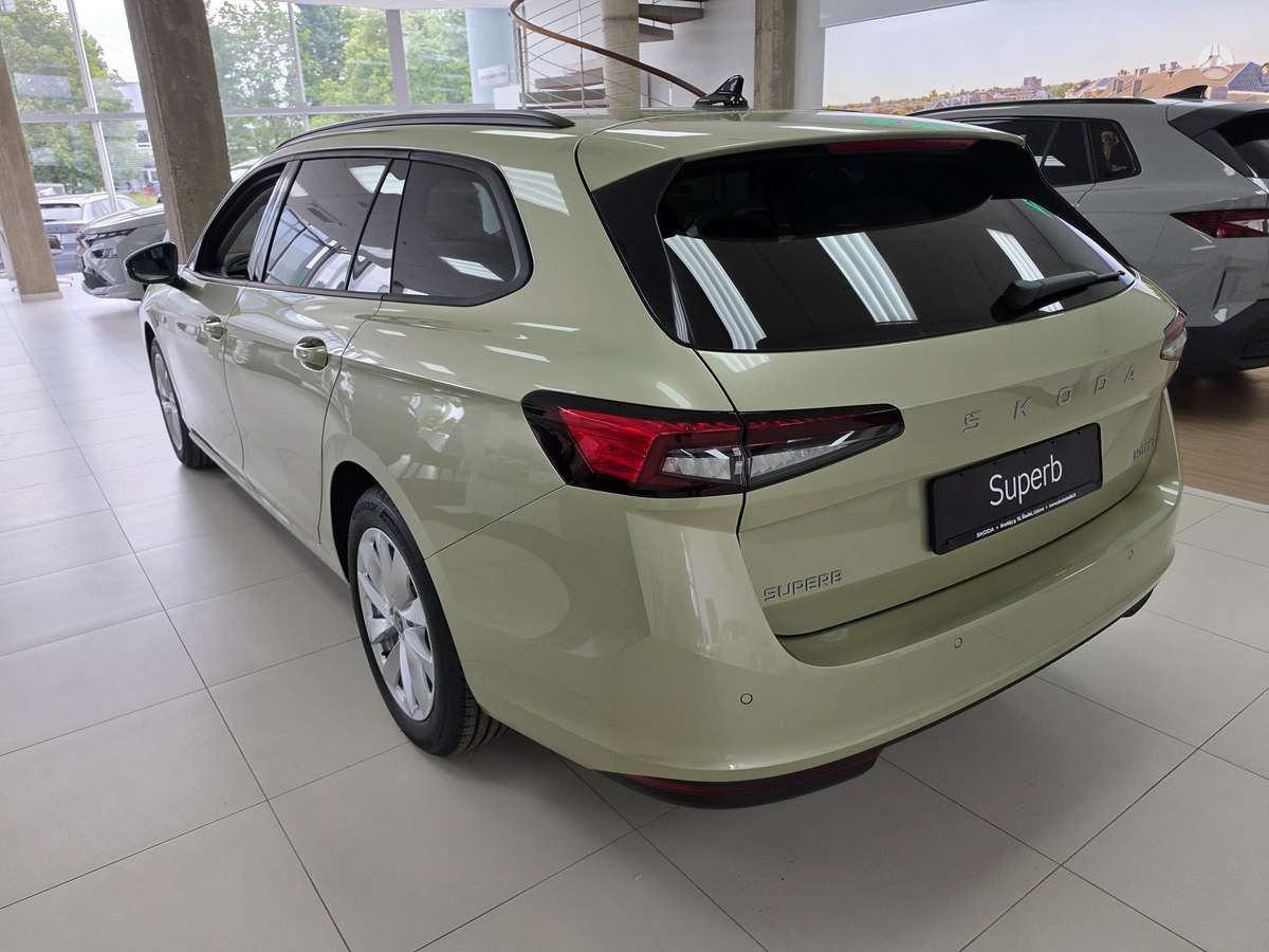 Skoda Superb, 1.5 l., Универсал