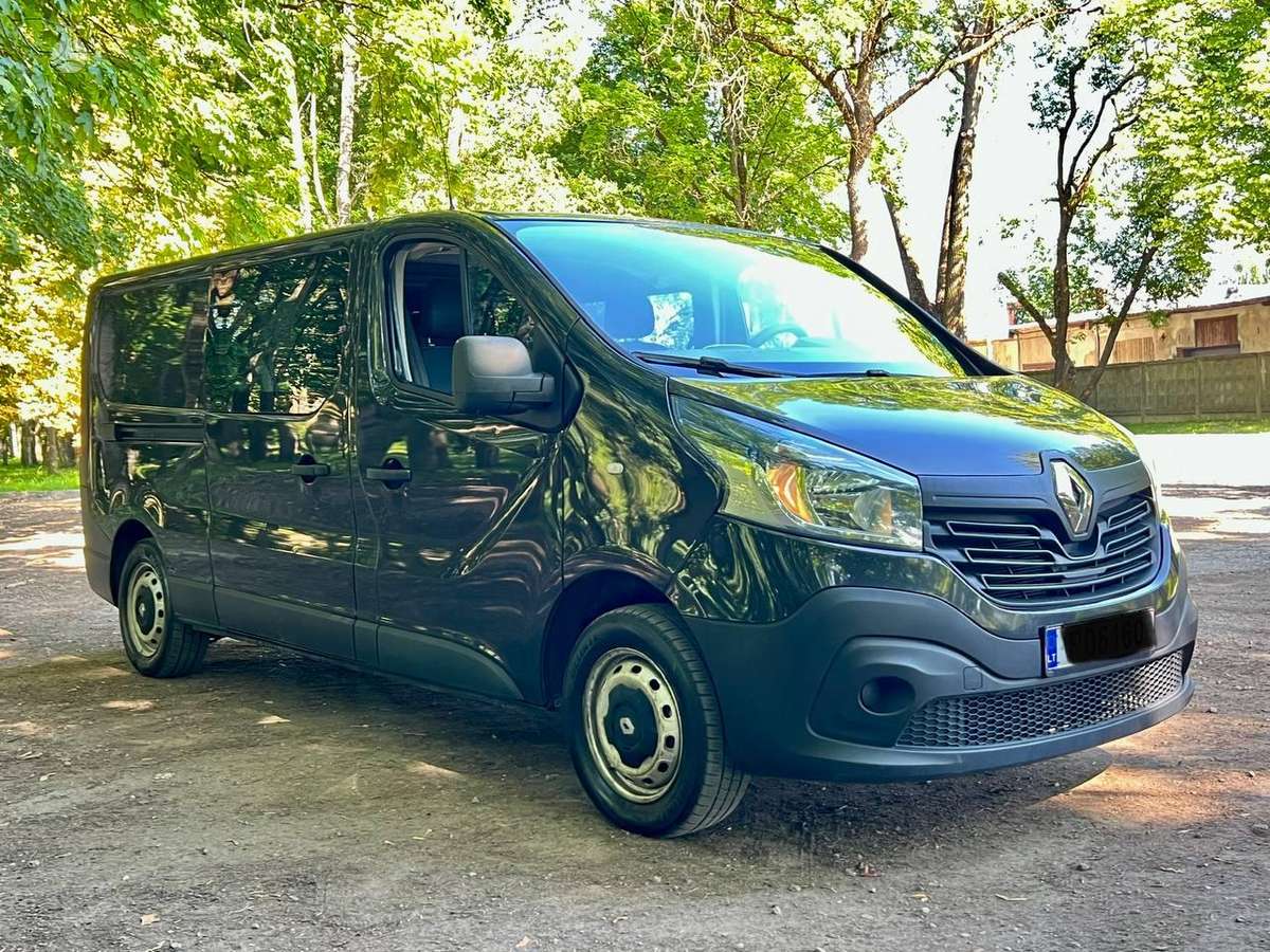 Renault Trafic - 2