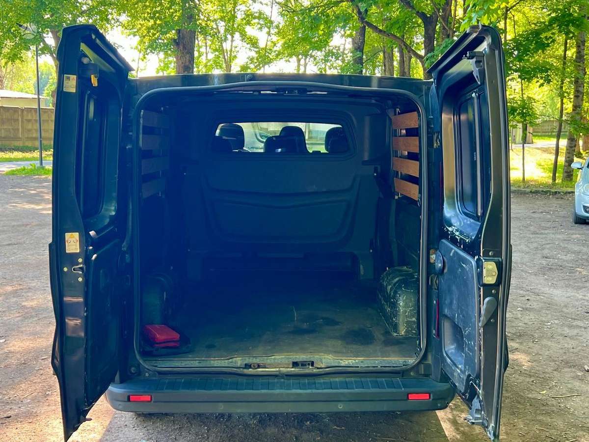 Renault Trafic - 7