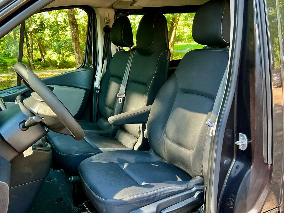 Renault Trafic - 9