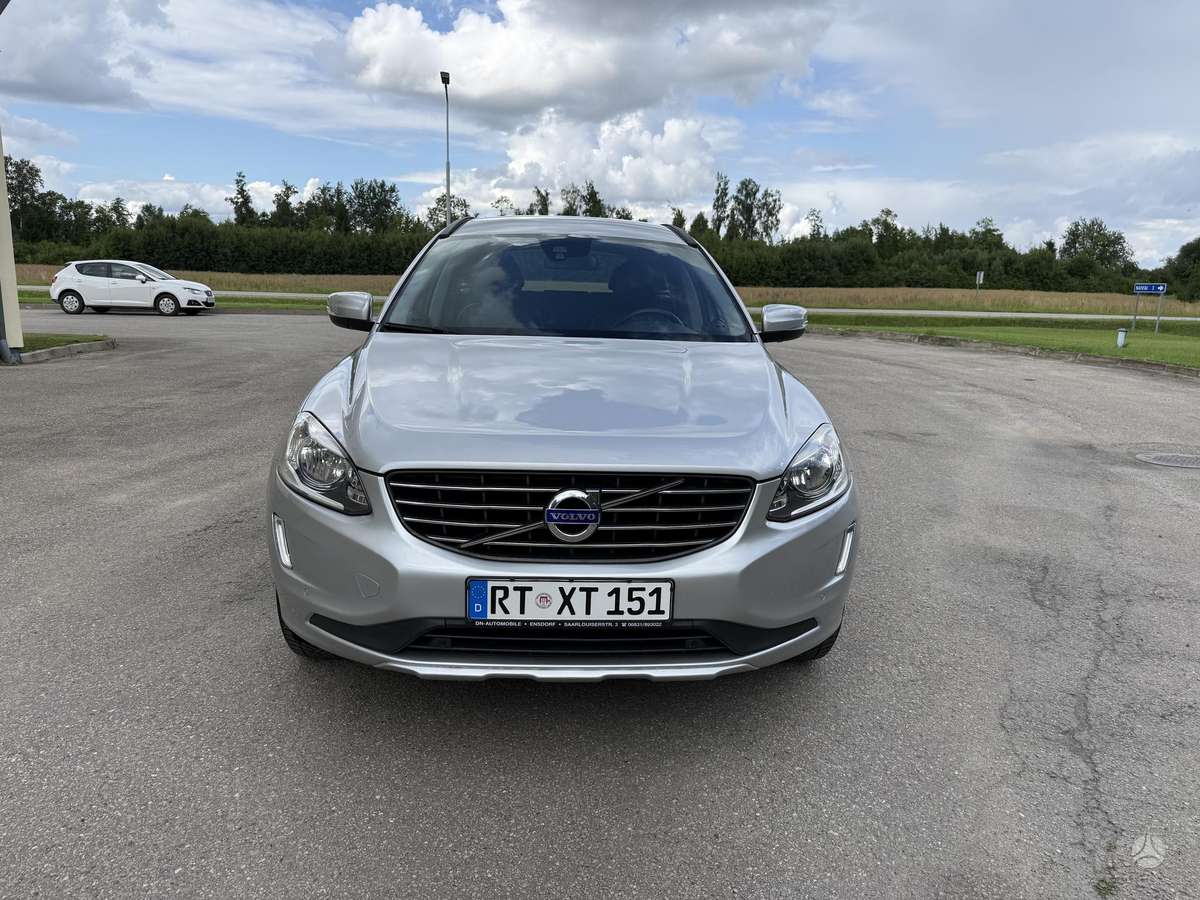Volvo XC60 - 2