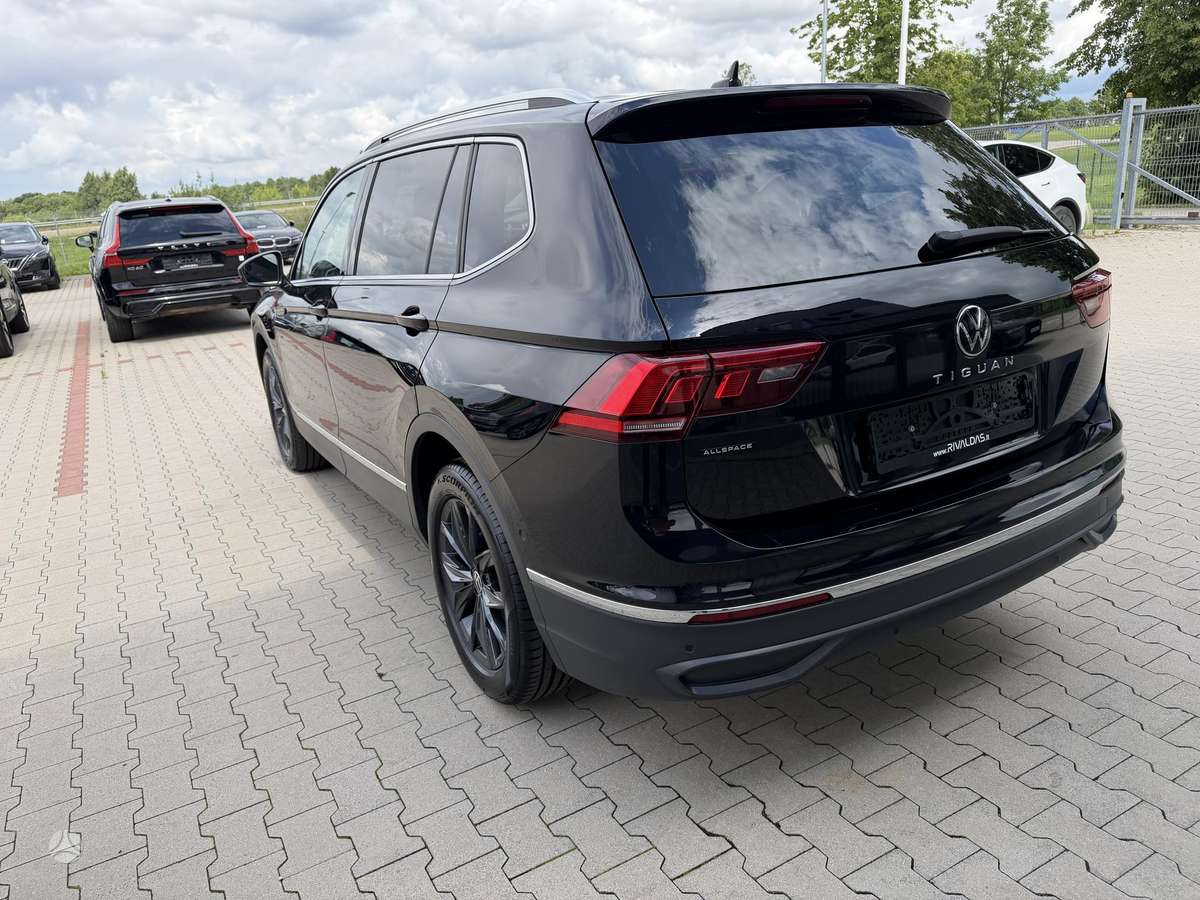 Volkswagen Tiguan Allspace - 10