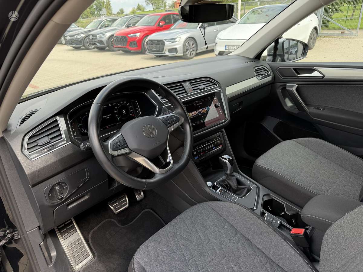 Volkswagen Tiguan Allspace - 12
