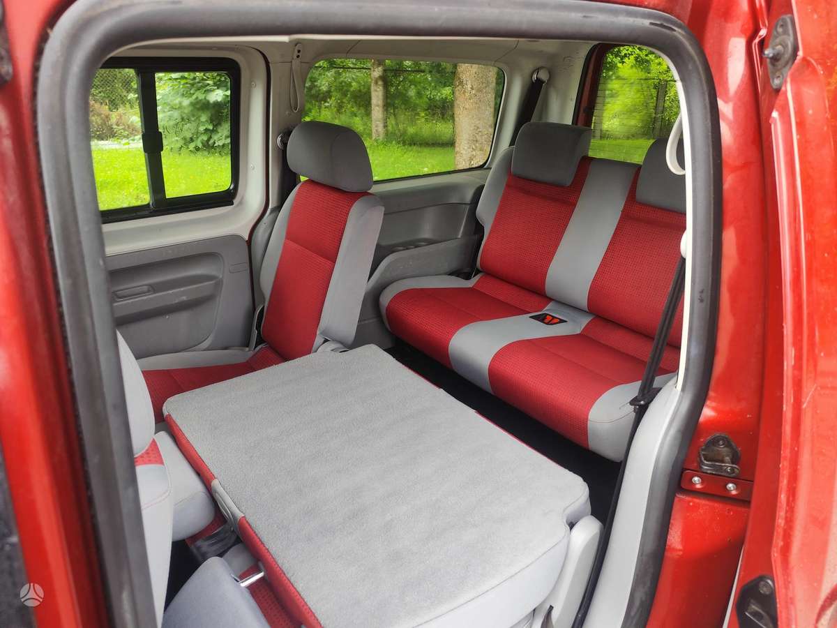 Volkswagen Caddy Maxi - 7