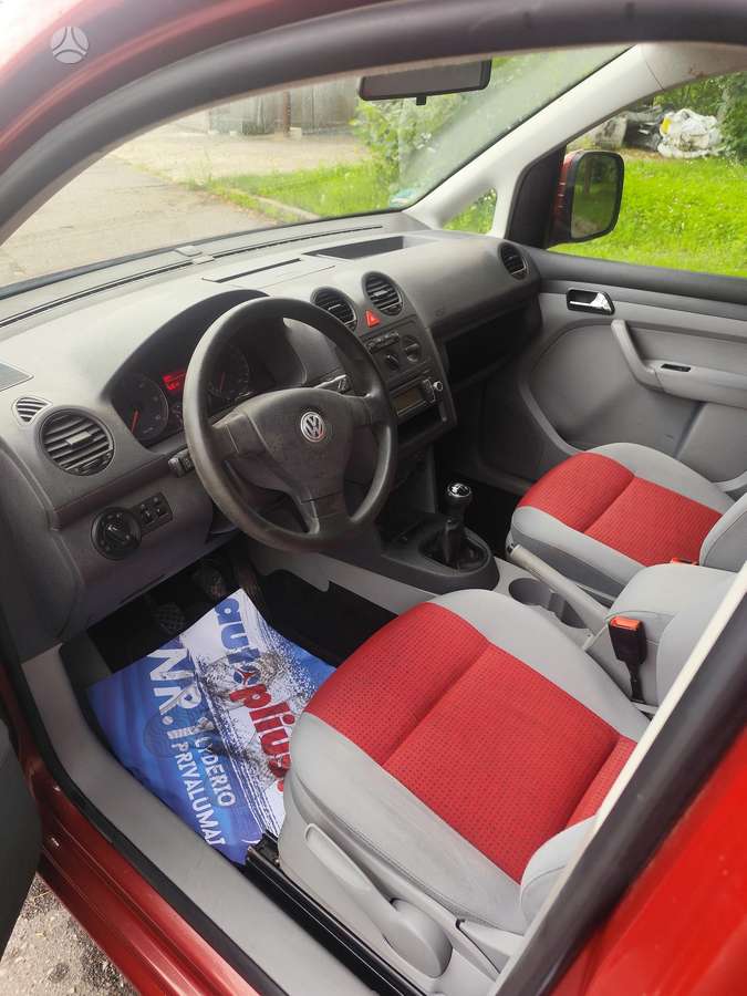 Volkswagen Caddy Maxi - 11