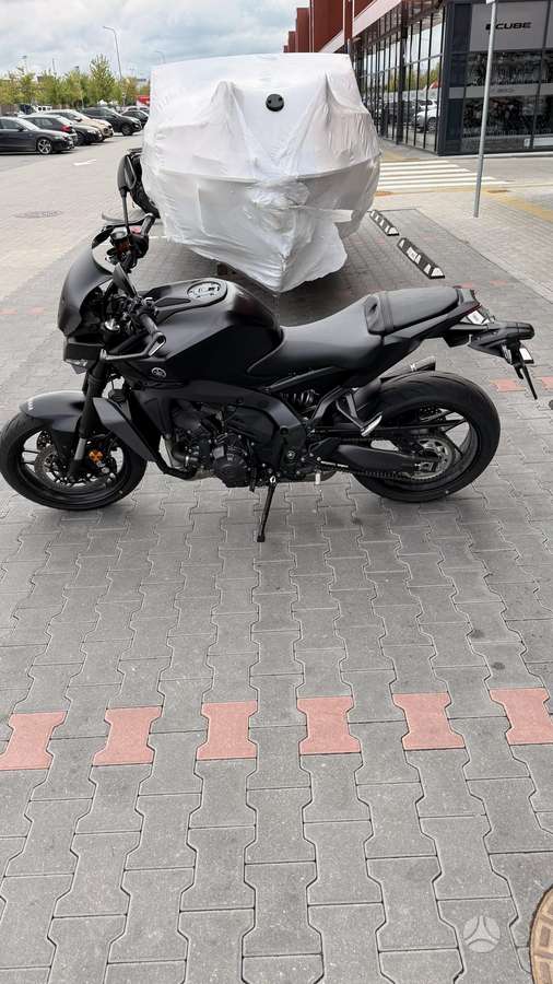 Yamaha MT 09 689cc, street / classic
