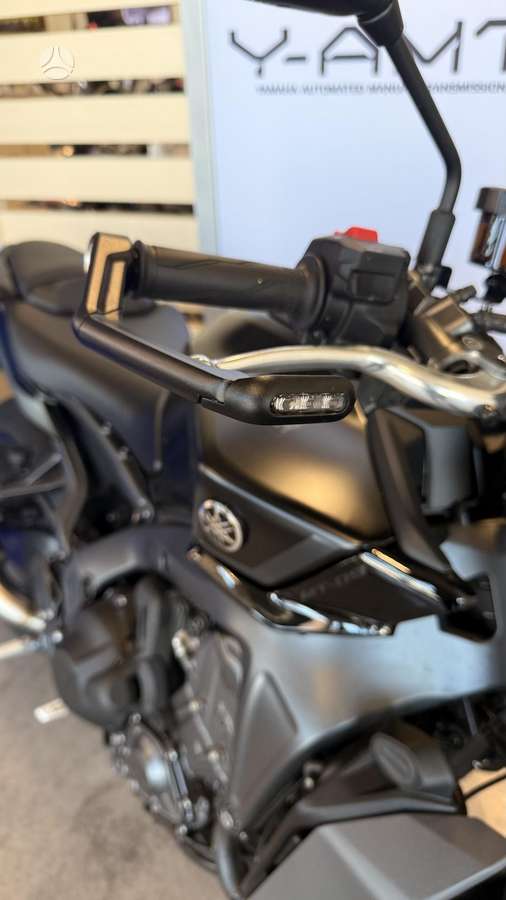 Yamaha MT 09 689cc, street / classic