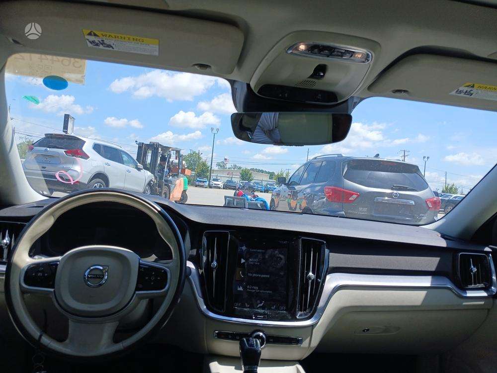 Volvo S60, 2.0 l., Седан