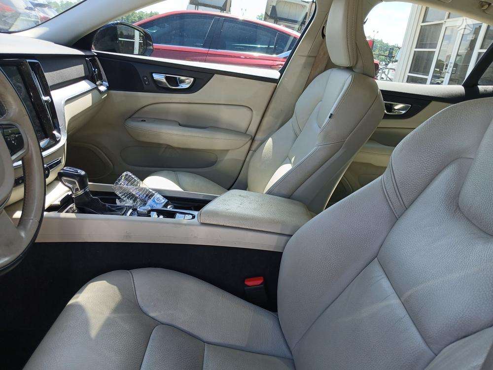 Volvo S60, 2.0 l., Седан